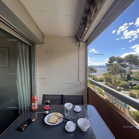 Studio Cabine A St-Raphael Avec Terrasse Et Parking, A 100M De La Plage - Fr-1-226A-23 Saint-Raphaël Exterior foto